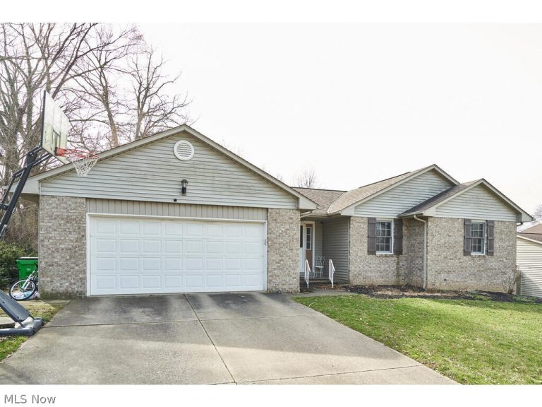 183 Mccadden Avenue, Massillon, OH - Photo 2