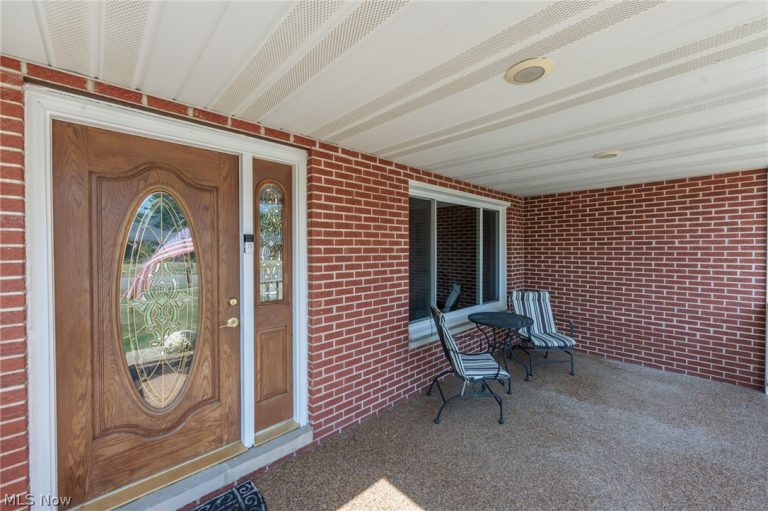 115 Fairway Circle, Norwalk, OH - Photo 2