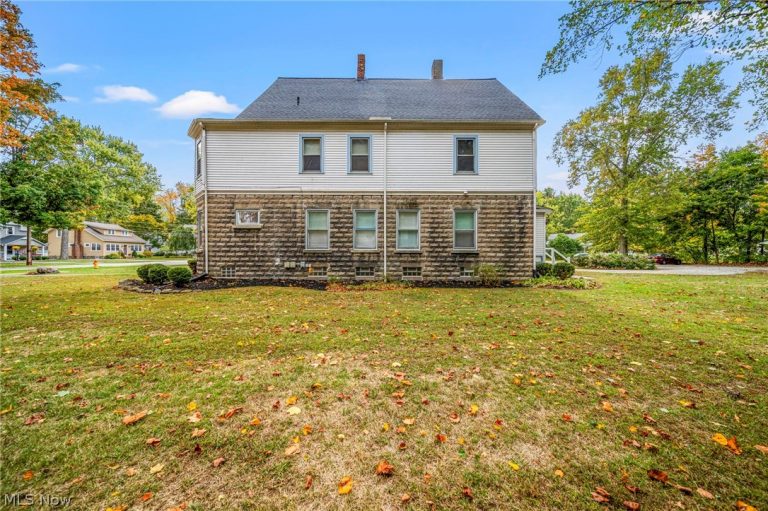 7224 Burridge Avenue, Mentor, OH - Photo 3
