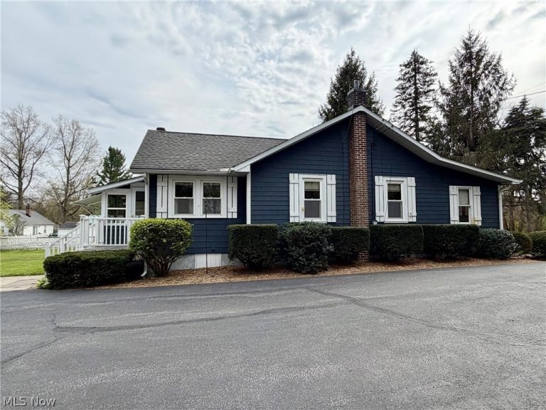 11915 Aquilla Road, Chardon, OH - Photo 2