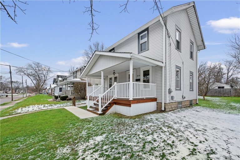 514 Tompkins Avenue, Akron, OH - Photo 3