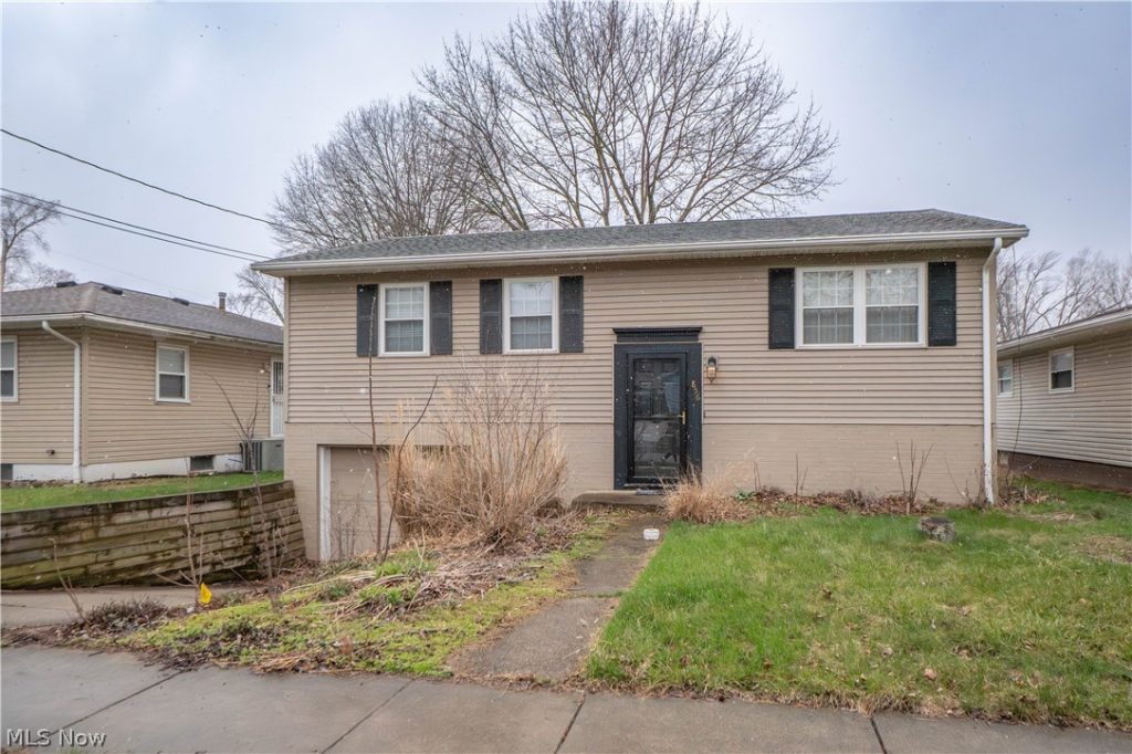 856 Morningview Avenue, Akron, OH