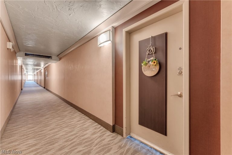 12900 Lake Avenue #320, Lakewood, OH - Photo 6