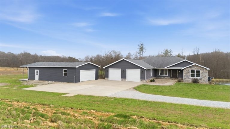 4801 Veto Road, Vincent, OH, 45784