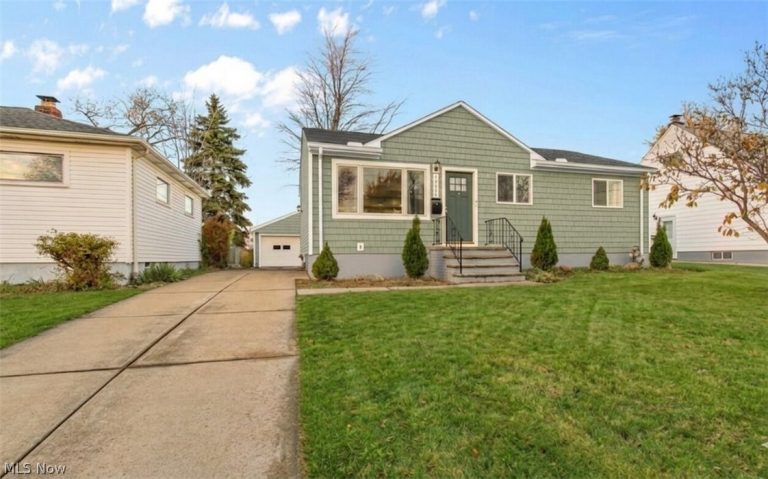 16084 Harrison Drive, Brook Park, OH, 44142