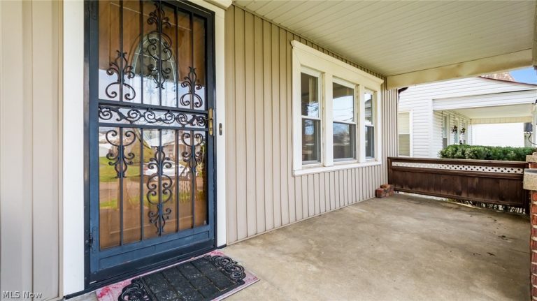 752 Larzelere Avenue, Zanesville, OH - Photo 6