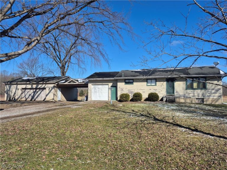 7695 Norton Road, Garrettsville, OH, 44231