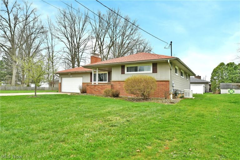225 Durst Drive, Warren, OH - Photo 5