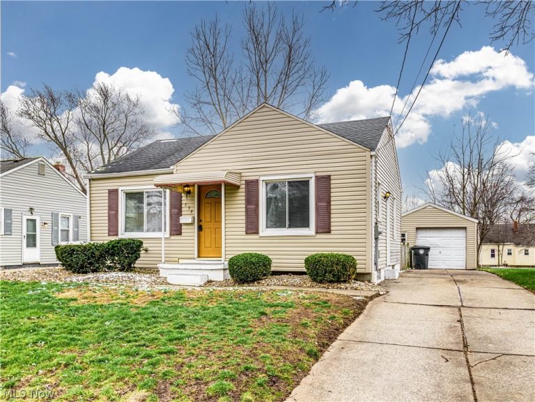 634 Prentiss Avenue, Akron, OH - Photo 2