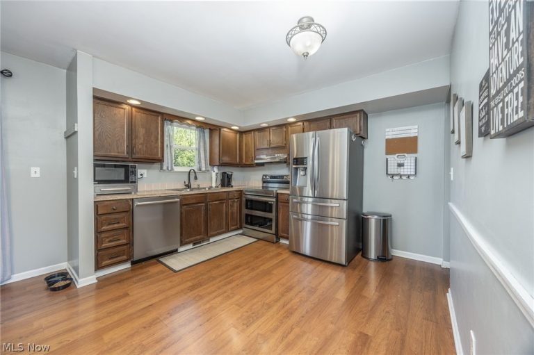 14 Petina Court, Parkersburg, WV - Photo 8