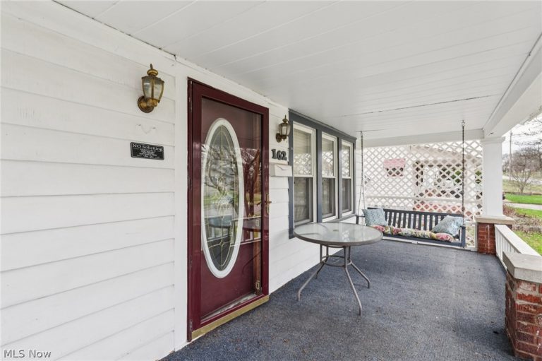 162 Erskine Avenue, Boardman, OH - Photo 4