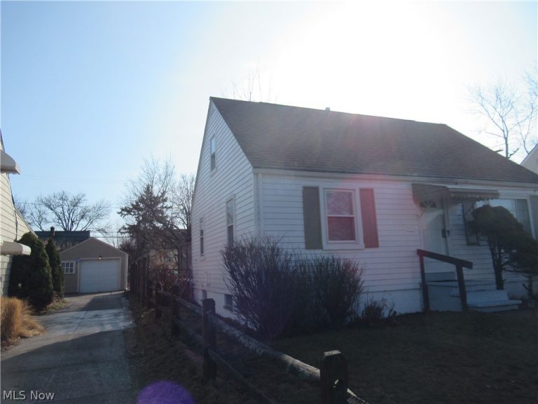 4413 187th Street, Cleveland, OH - Photo 5