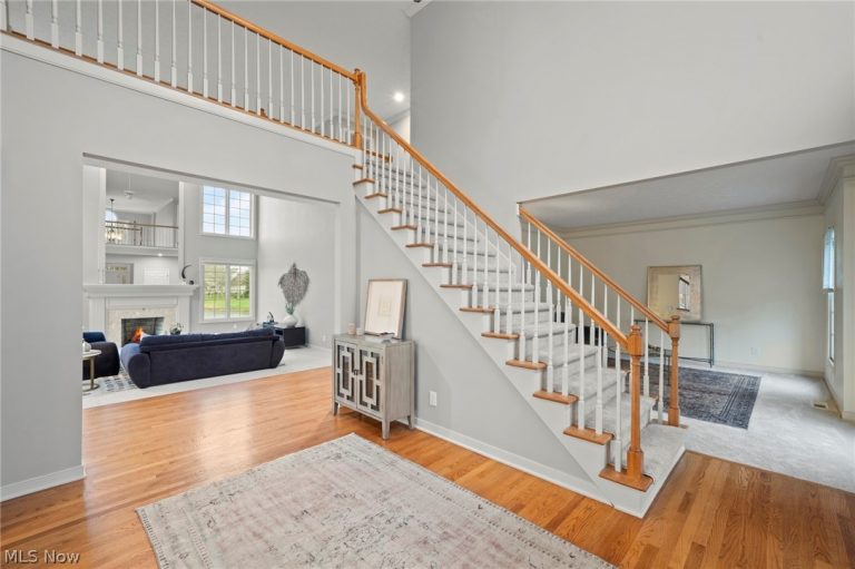 1878 Haymarket Way, Hudson, OH - Photo 4