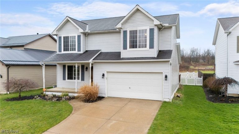 944 Chadwick Lane, Medina, OH - Photo 3