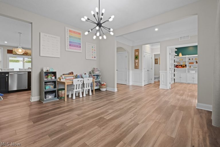 1316 Skyland Falls Boulevard, Hinckley, OH - Photo 8