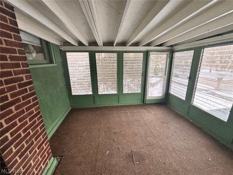 78 Glendale Road, Bedford, OH - Photo 8