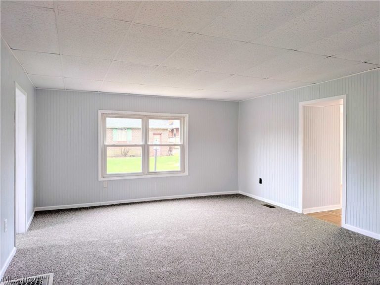 117 Market Street, Waynesburg, OH - Photo 4