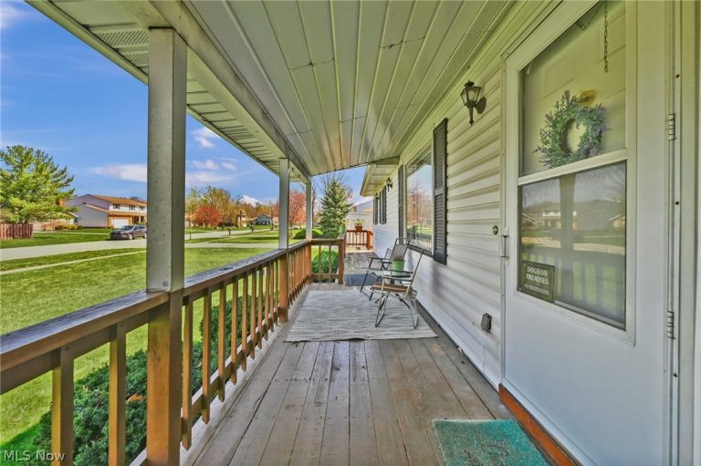 8581 Webster Road, Strongsville, OH - Photo 5
