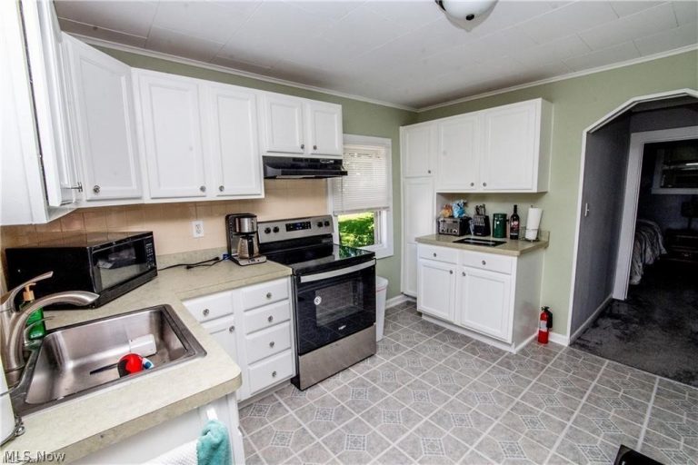 110 Boardman Boulevard, Boardman, OH - Photo 4