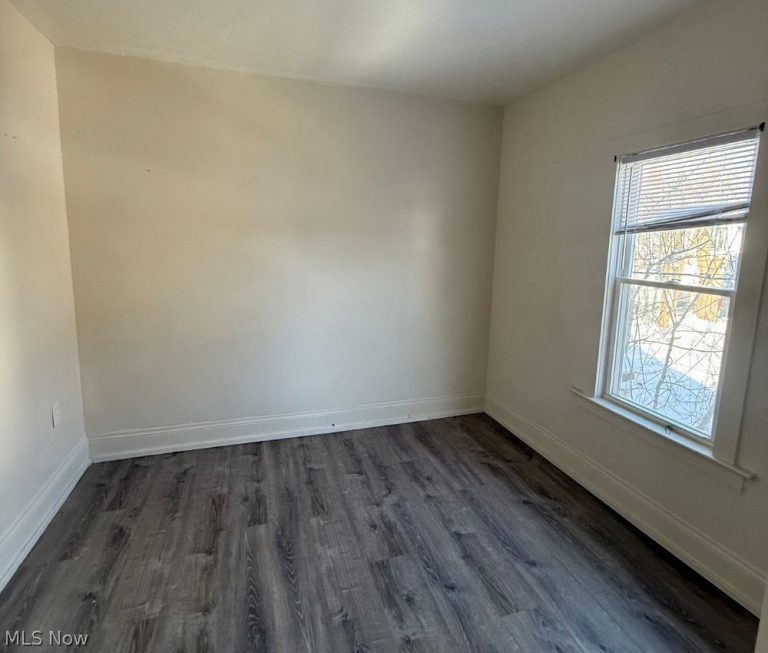 2829 116th Street, Cleveland, OH - Photo 8