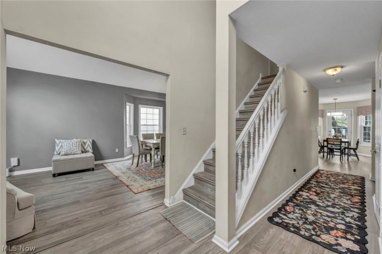 88 Magnolia Avenue, Northfield, OH - Photo 5