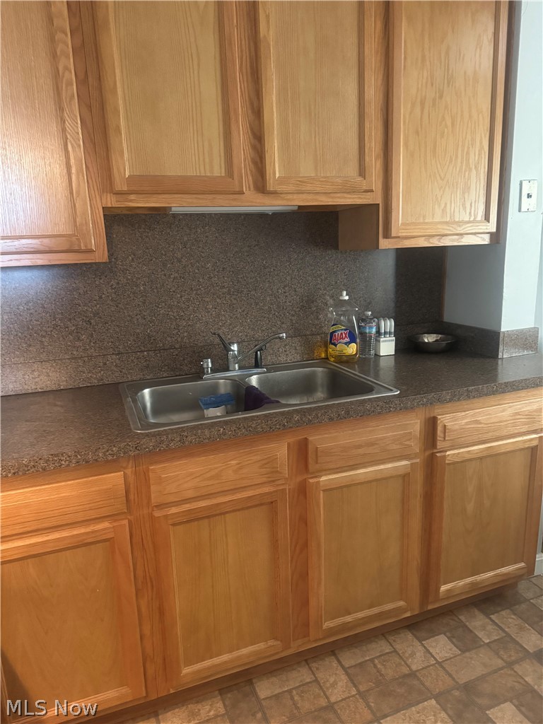 942 130th Street, Cleveland, OH - Photo 4