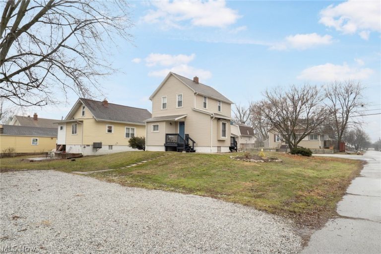 1288 Nestor Avenue, Akron, OH - Photo 4