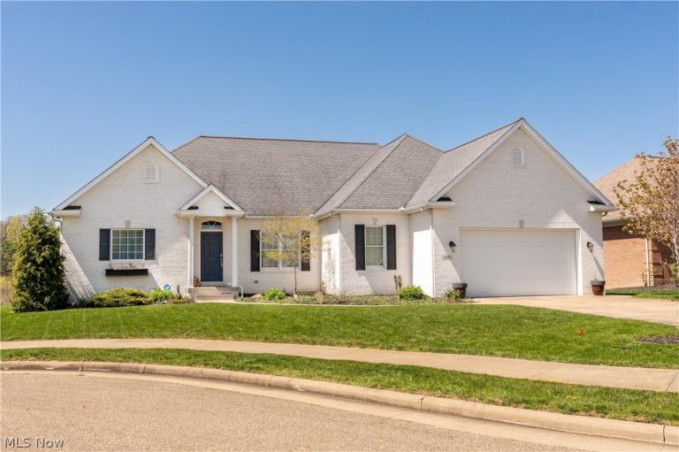 520 Pga Boulevard, New Philadelphia, OH, 44663