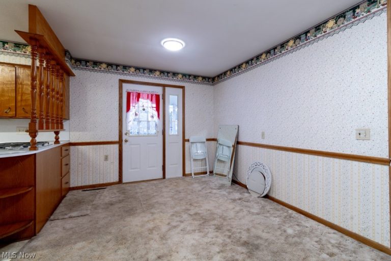 845 Adams Avenue, Salem, OH - Photo 8