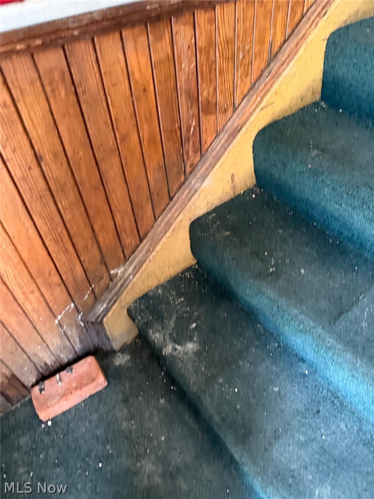 10515 Helena Avenue, Cleveland, OH - Photo 6