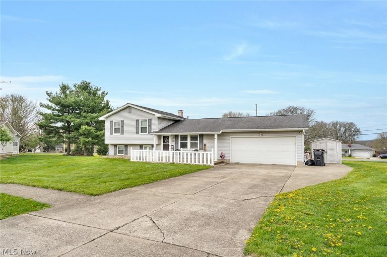 506 Garden Valley Court, Youngstown, OH - Photo 5