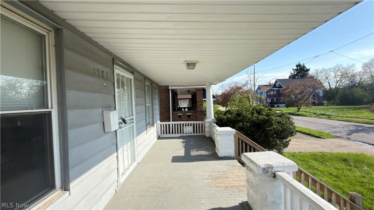 3581 149th Street, Cleveland, OH - Photo 2