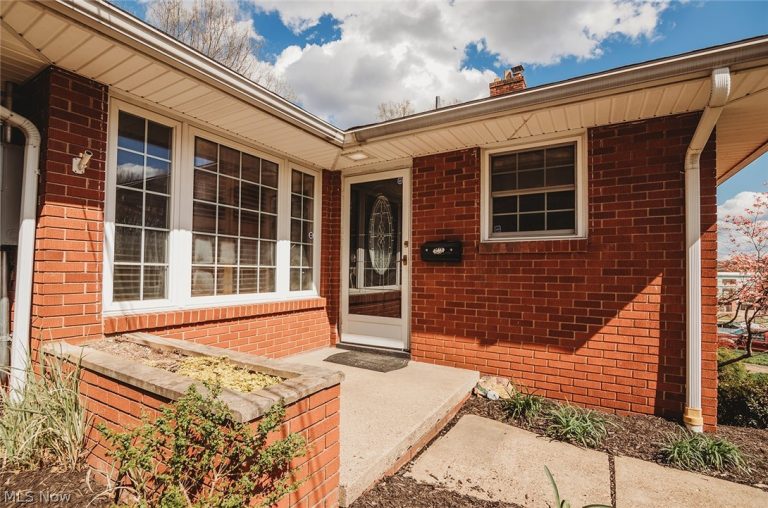 2007 20th Street, Parkersburg, WV - Photo 2