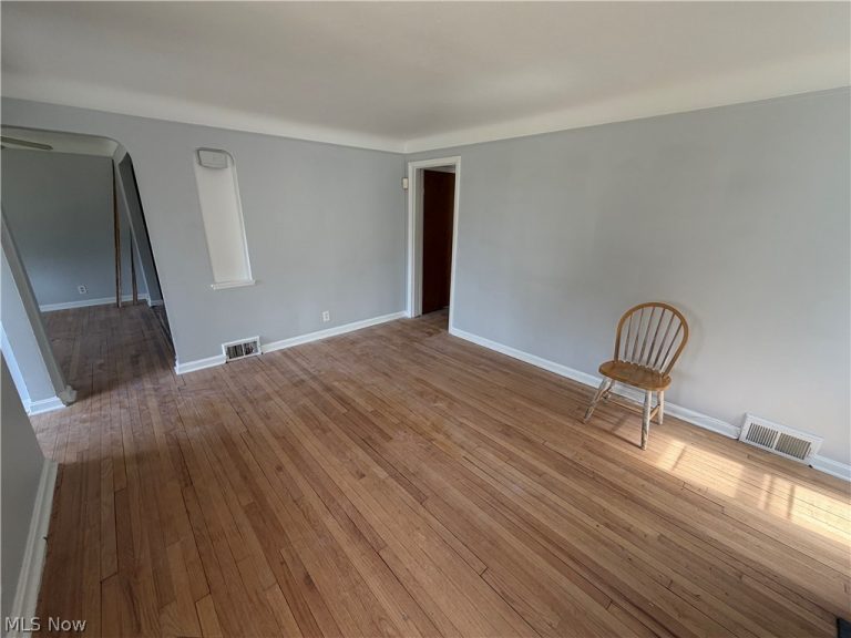 871 232nd Street, Euclid, OH - Photo 4