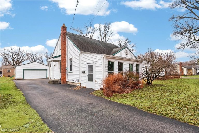 393 Afton Avenue, Boardman, OH - Photo 3