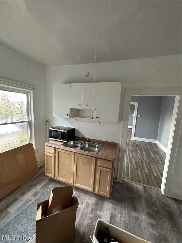 3446 119th Street, Cleveland, OH - Photo 2