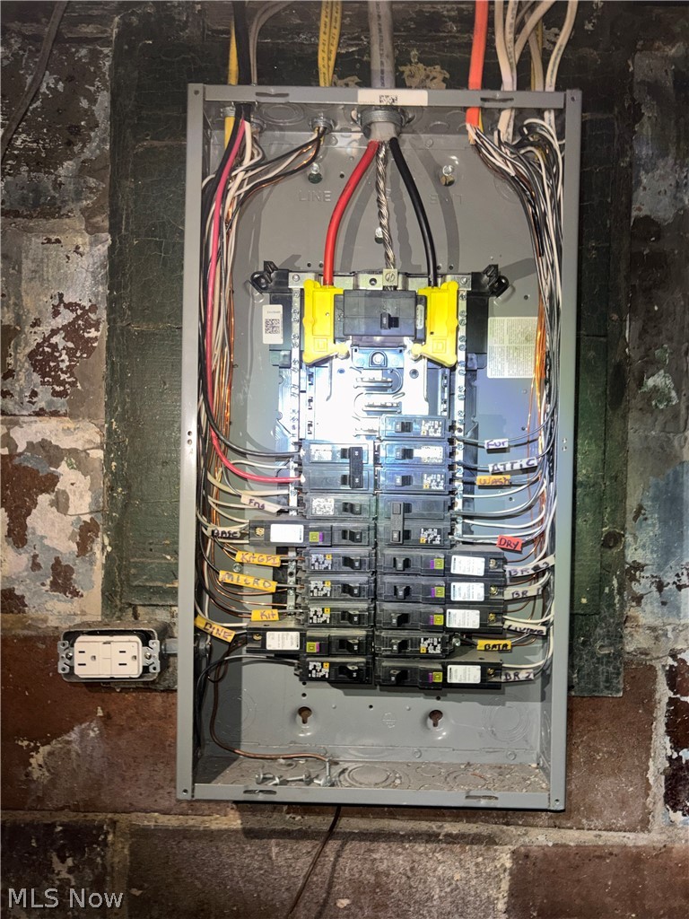 1837 Penn Place, Canton, OH - Photo 6