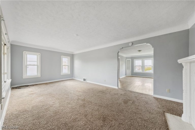 3740 151st Street #UP, Cleveland, OH - Photo 8