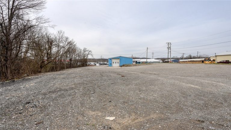 11445 East Pike, Cambridge, OH - Photo 8