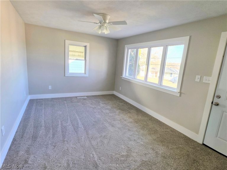 2417 Morningside Avenue, Parkersburg, WV - Photo 4