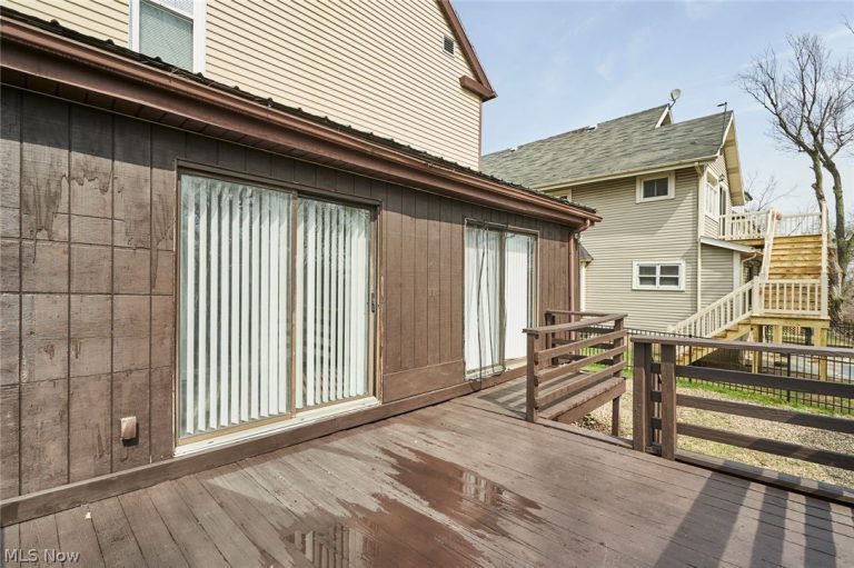 85 Mount View Avenue, Akron, OH - Photo 3