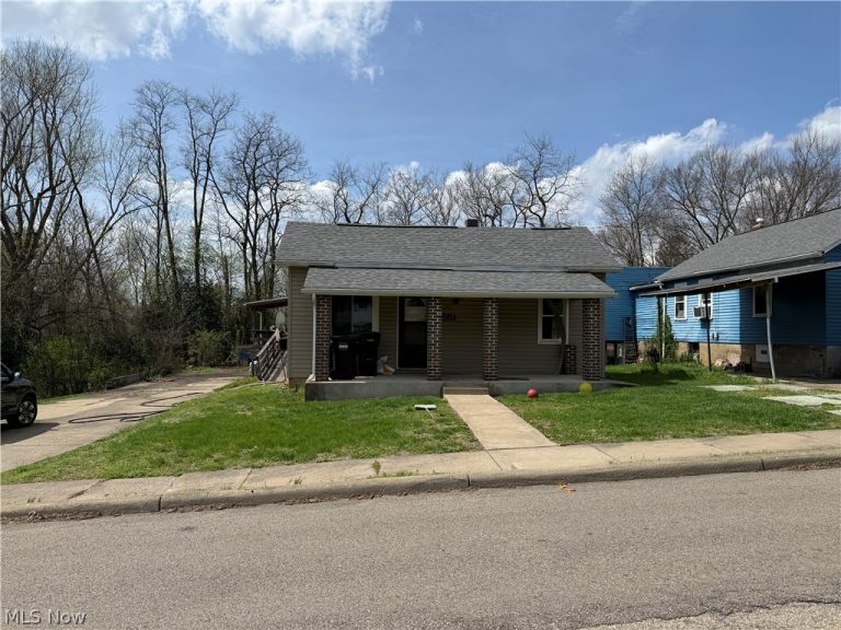 551 Carey Street, Zanesville, OH, 43701