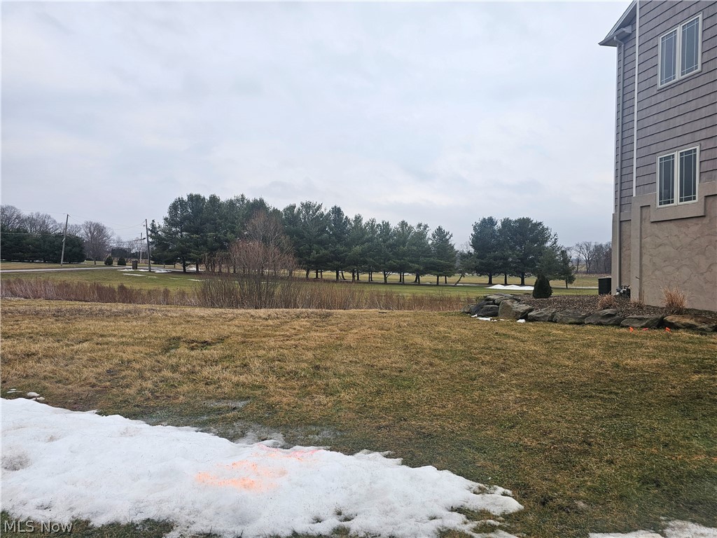 30 Shores Drive, Poland, OH
