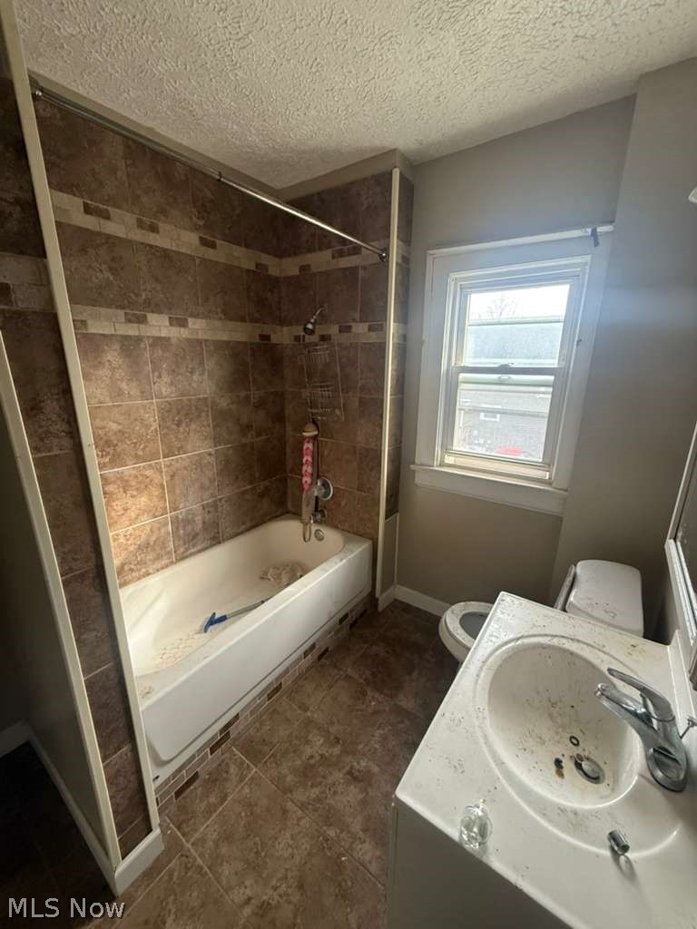 1406 Hart Street, Akron, OH - Photo 5