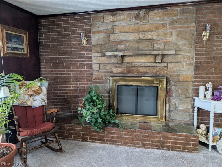 16599 Glenn Street, East Liverpool, OH - Photo 3