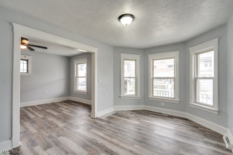 3127 90th Street, Cleveland, OH - Photo 8