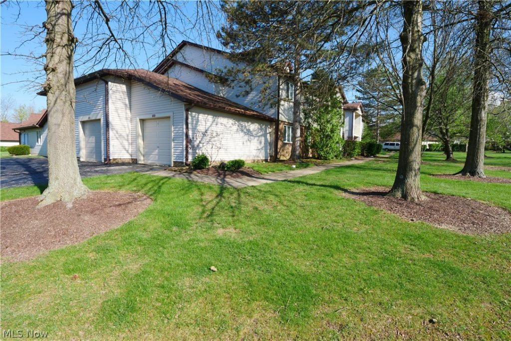7122 Village Drive, Concord Twp, OH
