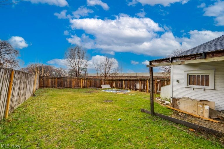 1607 9th Street, Canton, OH - Photo 5