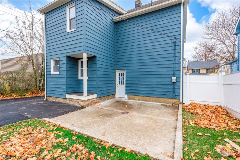 2127 Marlindale Road, Cleveland Heights, OH - Photo 8