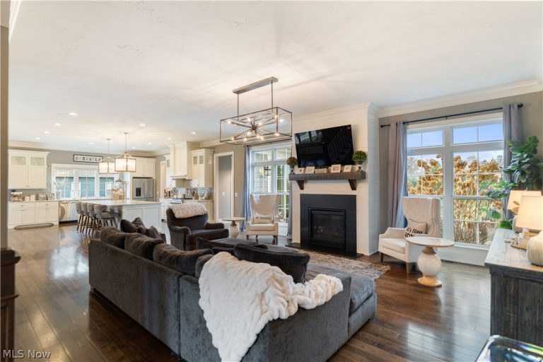 7254 Roman Avenue, Massillon, OH - Photo 6